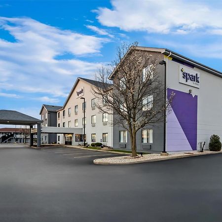 Inn & Suites Меррилвилл Экстерьер фото