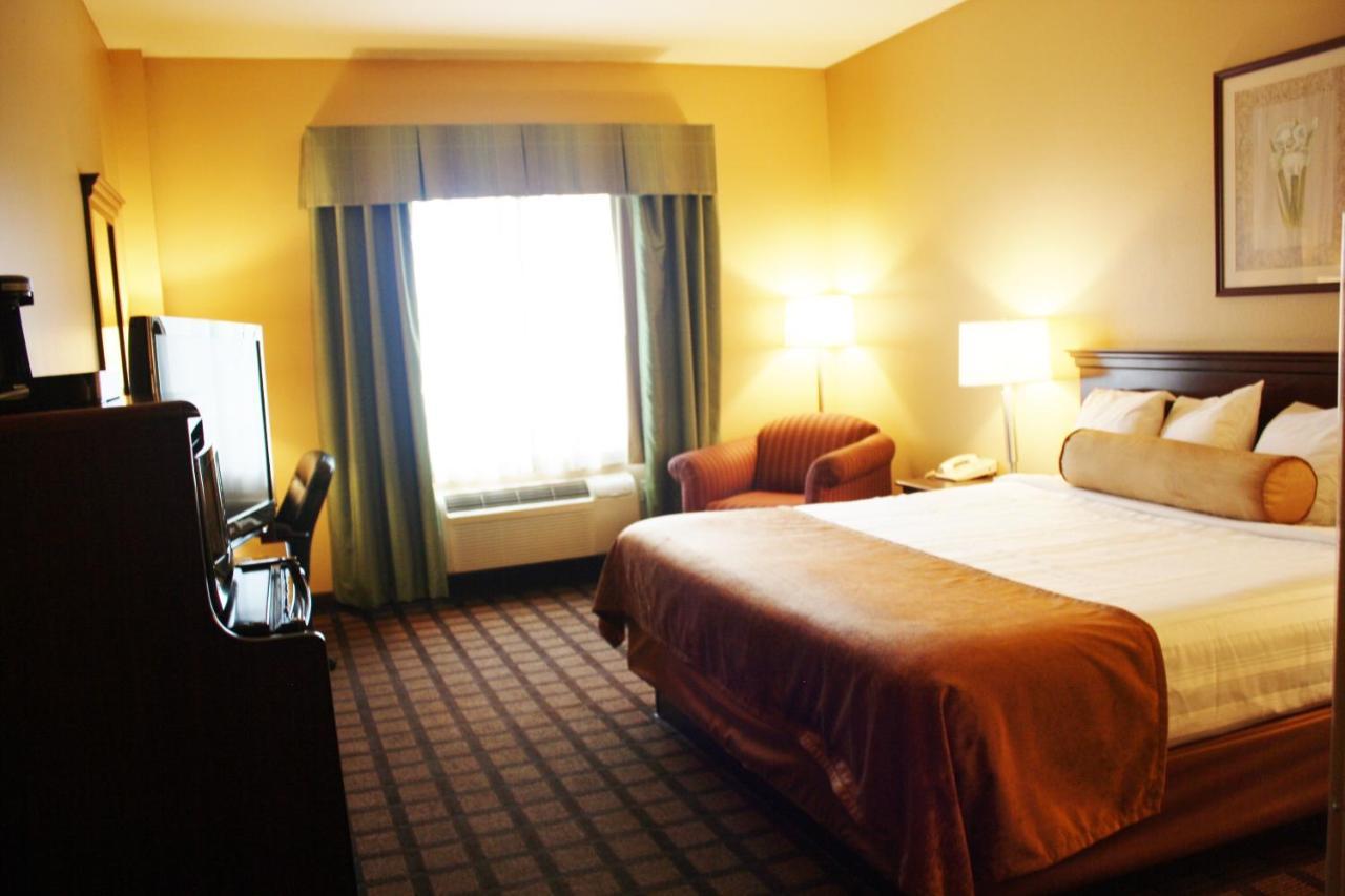 Inn & Suites Меррилвилл Экстерьер фото